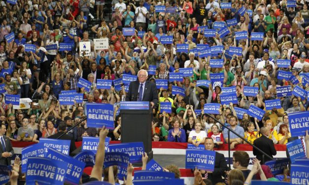 Sanders, de DP en de strijd voor het socialisme