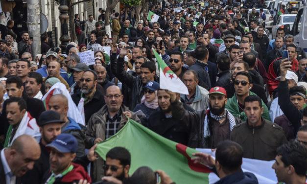 Algerije: verder protest na presidentsverkiezing