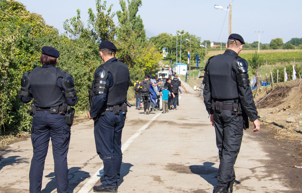 EU zwijgt over misselijkmakende taferelen aan de Kroatische grens