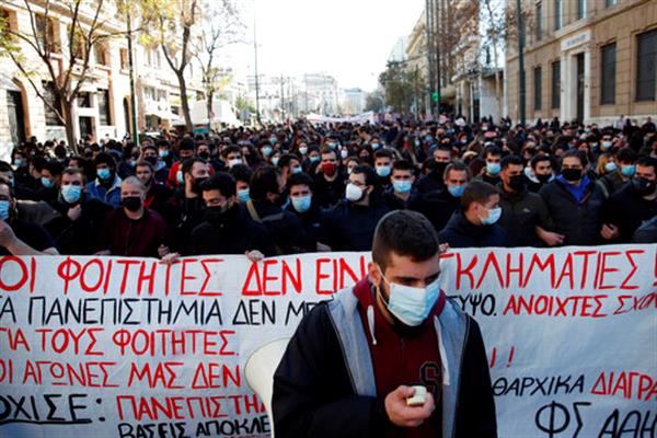 Griekenland: protest tegen het autoritarisme van de rechtse regering