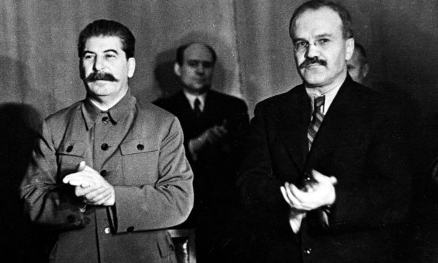 Toen Stalin communisten aan Hitler overleverde