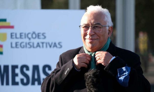 Portugal gaat een nieuwe politieke periode in