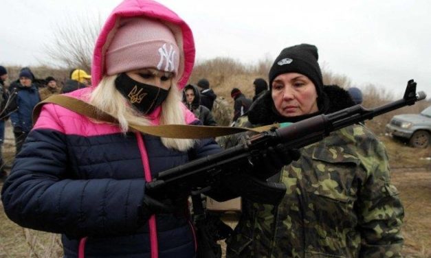 Linkse Oekraïners staan voor moeilijke beslissingen over geweld