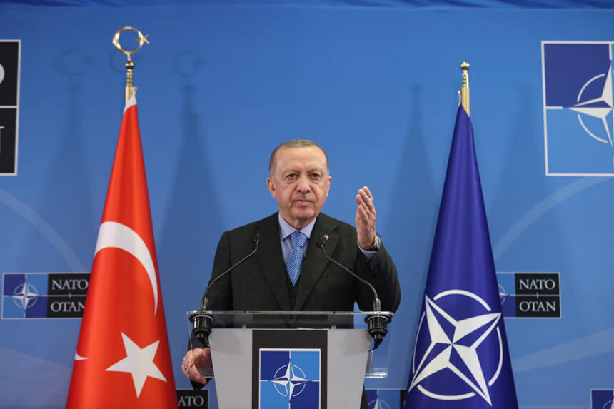 NAVO en Erdoğan triomferen, Koerden betalen de rekening