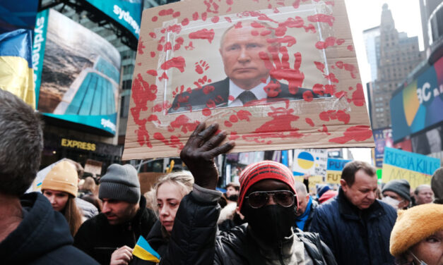 Terroristische aanslag en verkiezingen maken weg vrij voor Poetin om onderdrukking en oorlog te intensiveren